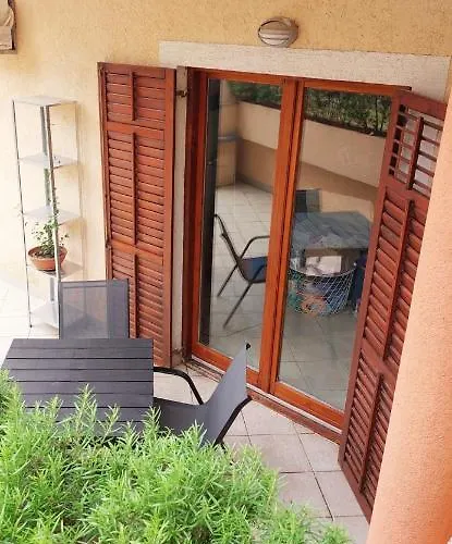 Graciela Apartment Pula