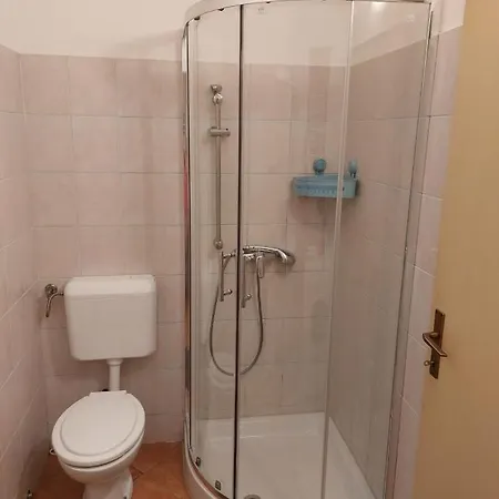 Graciela Apartment